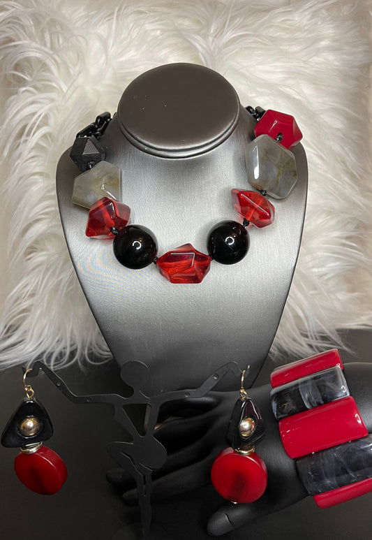Red & Black Acrylic Necklace set